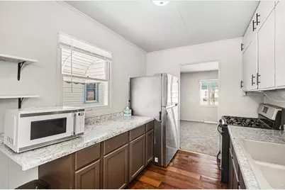 809 N Elm Avenue, Jackson, MI 49202 - Photo 5