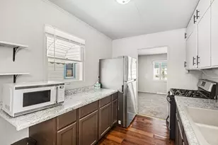 809 N Elm Ave, Jackson, MI 49202 - Photo 5