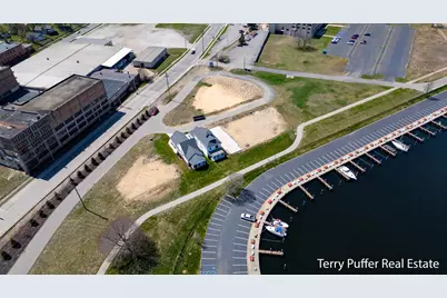 1010 Boardwalk Cove Drive, Muskegon, MI 49441 - Photo 5