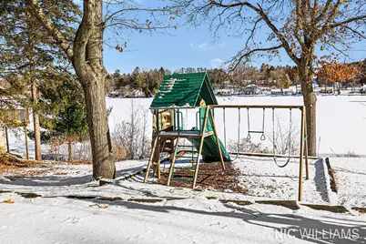 10848 Simpson W, Greenville, MI 48838 - Photo 17