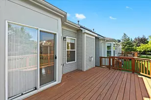 462 Woodhaven Dr, Commerce Township, MI 48390 - Photo 29