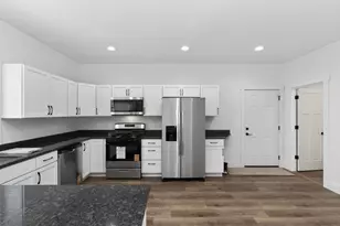 11582 M-60, Three Rivers, MI 49093 - Photo 9