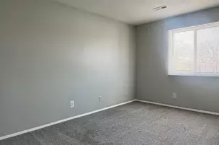 157 Canfield St, Milan, MI 48160 - Photo 9