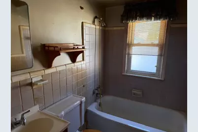 1600 Hollywood Street, Dearborn, MI 48124 - Photo 11