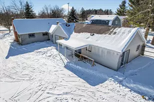 173 W Pine St NE, Cedar Springs, MI 49319 - Photo 9