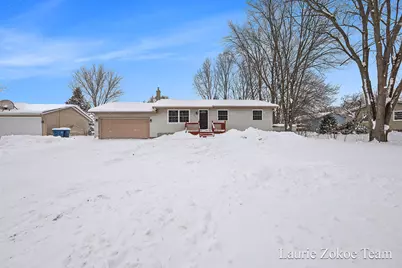 111 Ann Street, Coopersville, MI 49404 - Photo 3