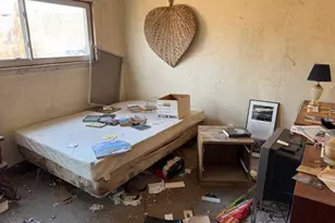 7849 Berwick Dr, Westland, MI 48185 - Photo 7