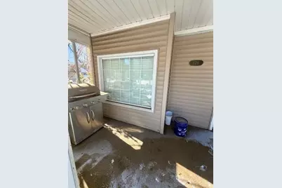 176 S Scott Street, Adrian, MI 49221 - Photo 3