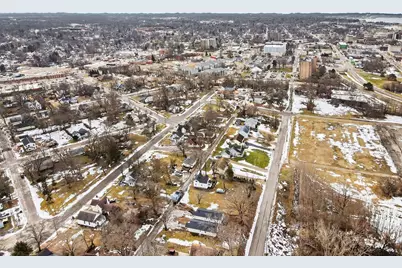 283 E Walton Avenue, Muskegon, MI 49442 - Photo 29