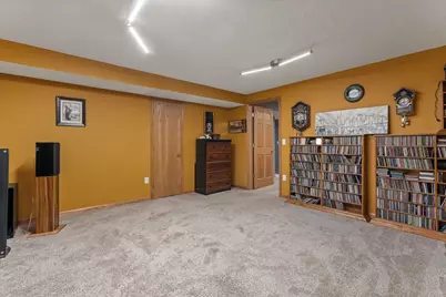 68640 Christiana Lake Road, Edwardsburg, MI 49112 - Photo 25