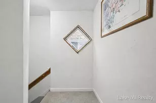 1053 3rd St NW, Grand Rapids, MI 49504 - Photo 19