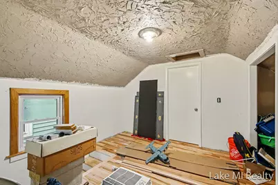 1053 3rd Street NW, Grand Rapids, MI 49504 - Photo 39