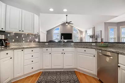 708 Pembroke Drive, Saline, MI 48176 - Photo 15