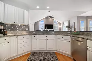 708 Pembroke Dr, Saline, MI 48176 - Photo 15