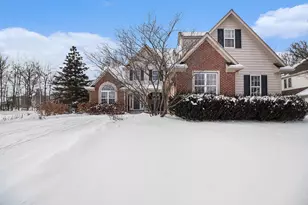 708 Pembroke Dr, Saline, MI 48176 - Photo 3