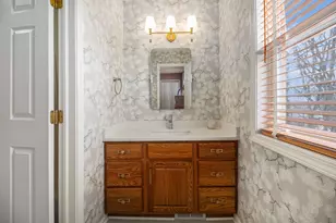 708 Pembroke Dr, Saline, MI 48176 - Photo 29