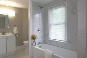 905 Cooper Ave, Kalamazoo, MI 49048 - Photo 5