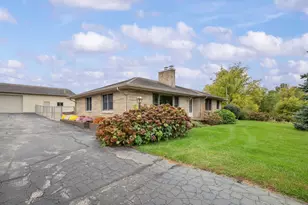 1968 Mt Tabor Rd, Berrien Springs, MI 49103 - Photo 7