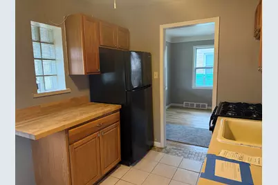 22732 Rosalind Avenue, Eastpointe, MI 48021 - Photo 13
