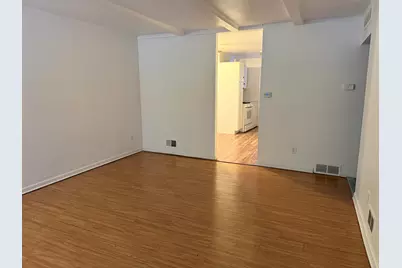 22732 Rosalind Avenue, Eastpointe, MI 48021 - Photo 17