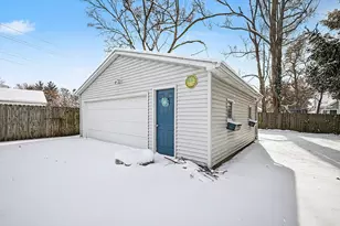 128 43rd St SW, Grand Rapids, MI 49548 - Photo 27