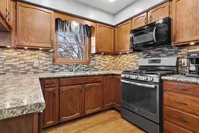 3450 Auburn Avenue NE, Grand Rapids, MI 49525 - Photo 9