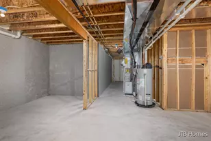 6602 Timber Crst Dr NE, Rockford, MI 49341 - Photo 33