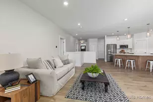 6602 Timber Crst Dr NE, Rockford, MI 49341 - Photo 9