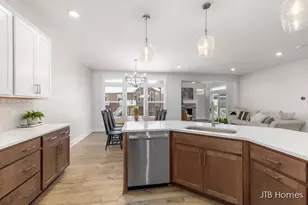 6602 Timber Crst Dr NE, Rockford, MI 49341 - Photo 15