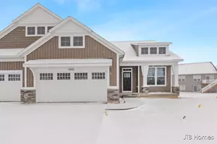 6602 Timber Crst Dr NE, Rockford, MI 49341 - Photo 1