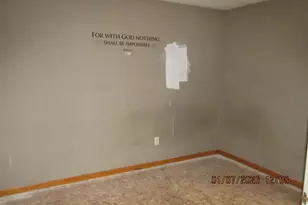 676 N 10th St, Plainwell, MI 49080 - Photo 23