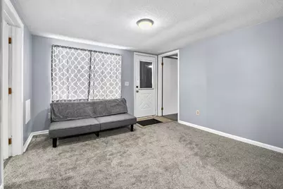 654 Vernon Street, Allegan, MI 49010 - Photo 5