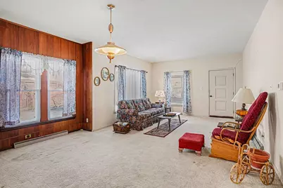 106 S Lincoln Street, White Pigeon, MI 49099 - Photo 3