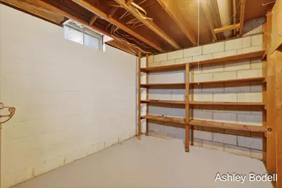 237 7 Mile Road NW, Comstock Park, MI 49321 - Photo 37