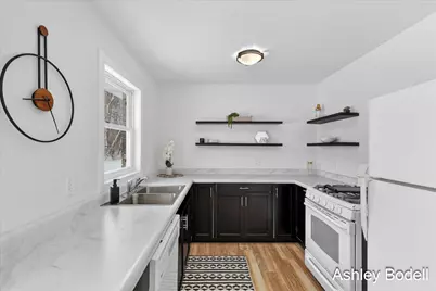 237 7 Mile Road NW, Comstock Park, MI 49321 - Photo 15