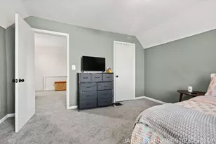 224 Spencer St NE, Grand Rapids, MI 49505 - Photo 29