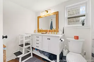 224 Spencer St NE, Grand Rapids, MI 49505 - Photo 19