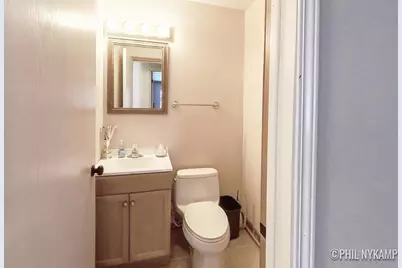 1640 Karen Court, Saint Joseph, MI 49085 - Photo 33