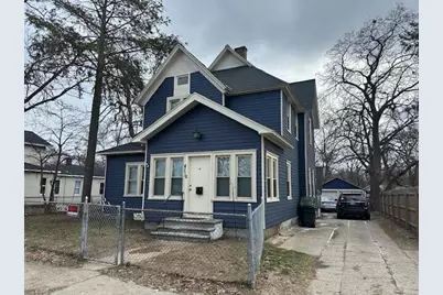401 Monroe Avenue, Muskegon, MI 49441 - Photo 1