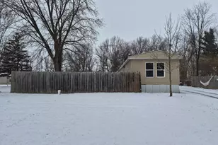 1205 Cherry Ln, Battle Creek, MI 49017 - Photo 1