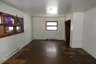 660 Pearl St, Benton Harbor, MI 49022 - Photo 15