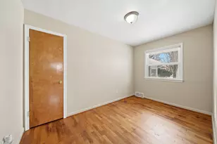 371 Riverside Ave, Adrian, MI 49221 - Photo 13