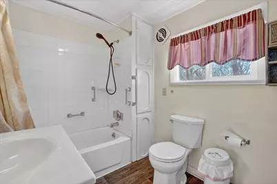 600 E Columbia Street, Mason, MI 48854 - Photo 15