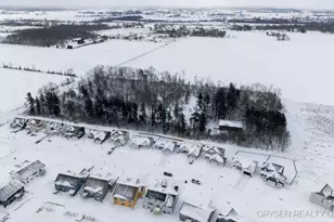 3924 Elderberry Dr, Holland, MI 49424 - Photo 3