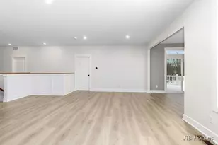 6604 Timber Crst Dr NE, Rockford, MI 49341 - Photo 3