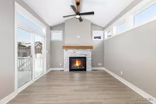 6604 Timber Crst Dr NE, Rockford, MI 49341 - Photo 9