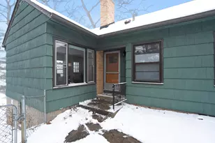 2400 Crest Dr, Kalamazoo, MI 49008 - Photo 29