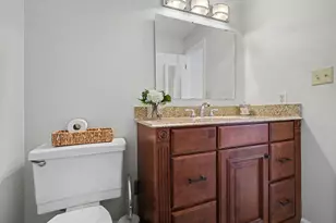 2596 Knightsbridge Rd SE, Grand Rapids, MI 49546 - Photo 17