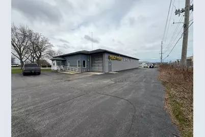 3408 Hollywood Road, Saint Joseph, MI 49085 - Photo 1