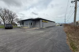 3408 Hollywood Rd, Saint Joseph, MI 49085 - Photo 1